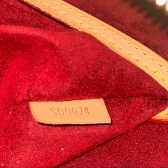 Louis Vuitton x Murakami Limited Edition Monogram Multicolor Alma Top Handle Bag - Picture 7 of 8